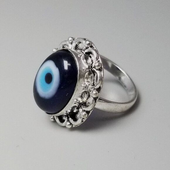 Vintage Blue Glass Evil Eye Ring, Silver Tone Bezel Set Size 8 Band, Estate - Picture 8 of 9